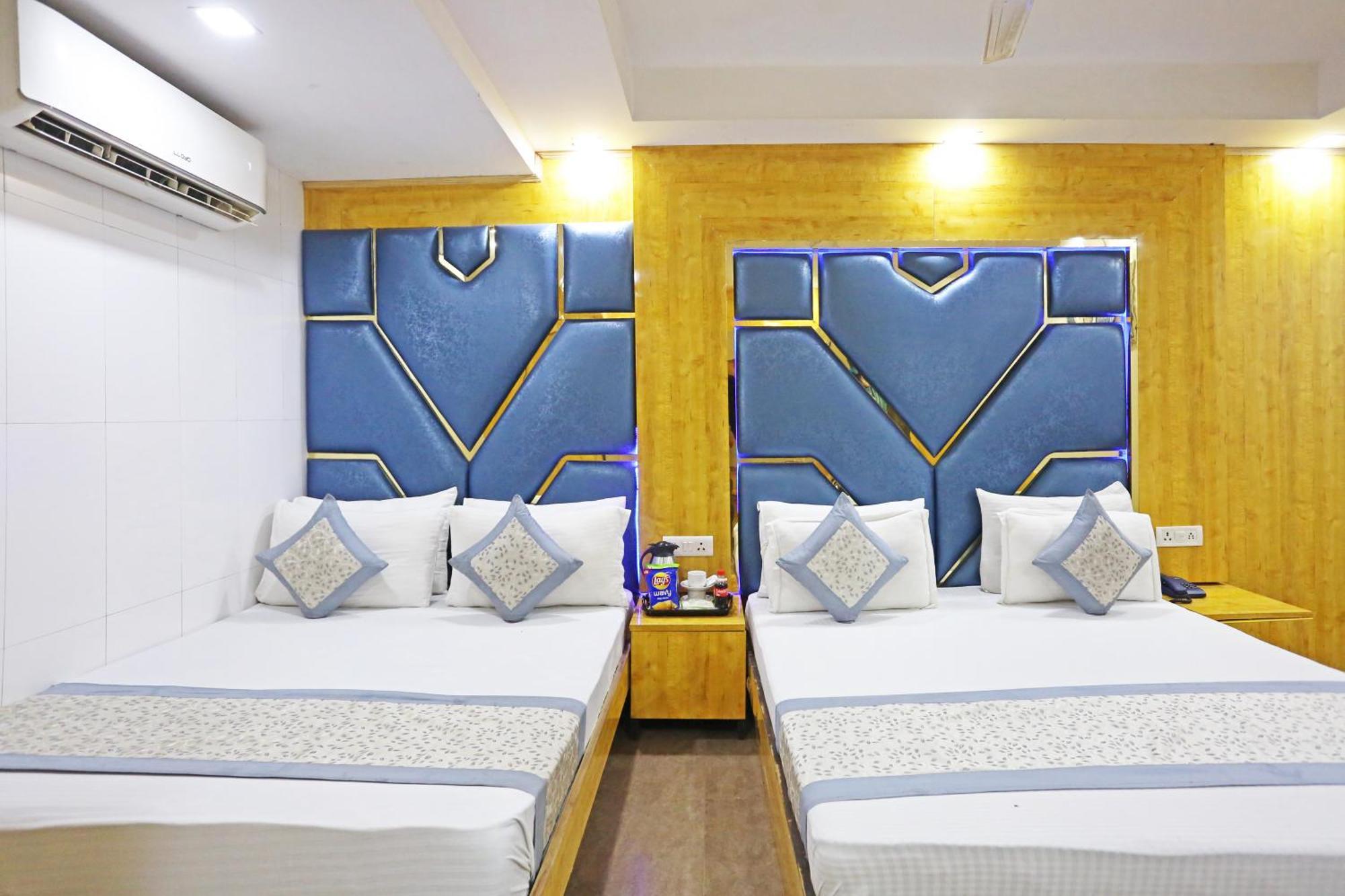 Hotel Preet Palace -5 Mints Walk From Nizamuddin Railway Station New Delhi Exterior foto